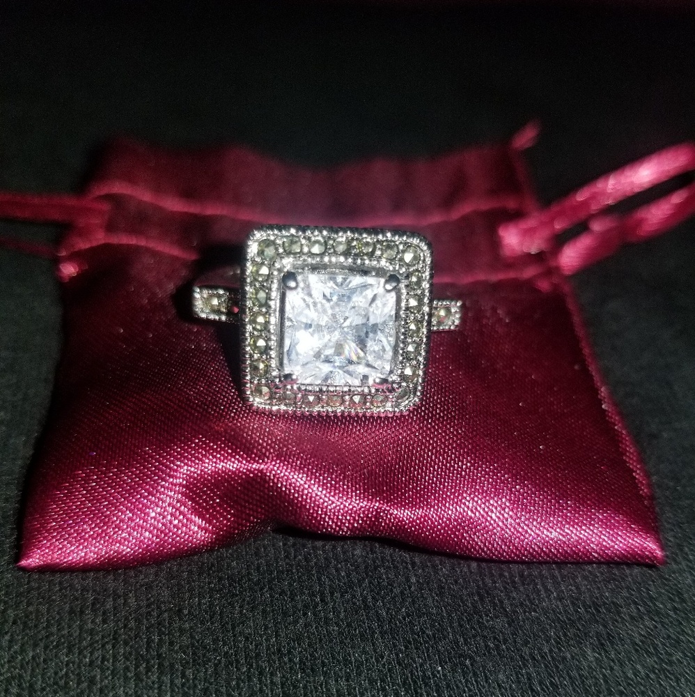 Size 9 cocktail ring